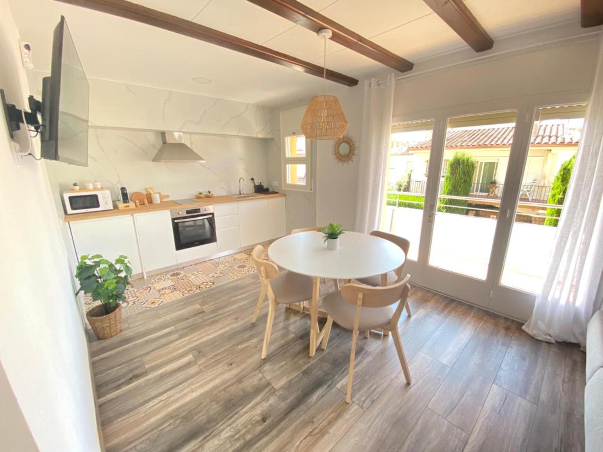 Appartement -
L´estartit -
1 Schlafzimmer -
0 Personen